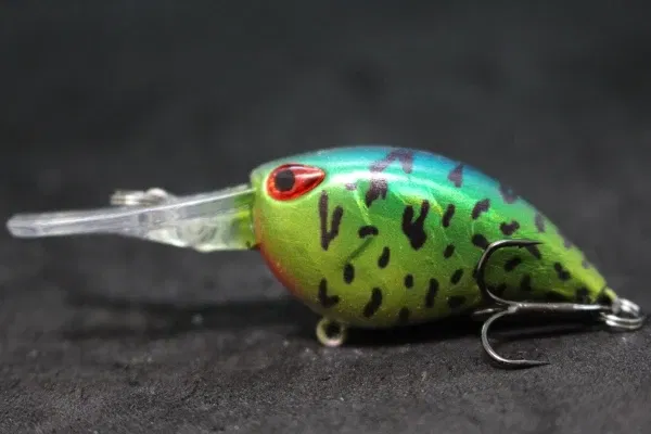 Color: black - wLure Crankbait Wobble Fishing Lure 6cm 5g Deep Diving Tight Action Fresh Water Hard Bait Floating 8# Hooks Insect Bait C770