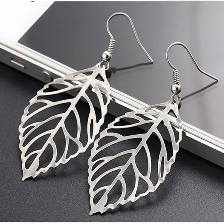 Metal Color: Gold-color - Europe And The United States Fashion Exaggerated Leaves Square Women's Party Cheap Earrings Bridesmaid Gift Wholesale