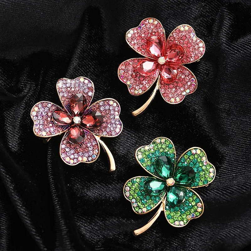 Metal color: Rhodium Plated - Korean Style High-End Crystal Glass Fashion Brooch Alloy Four-Leaf Clover Pin Clothing Accessories Brooch Women