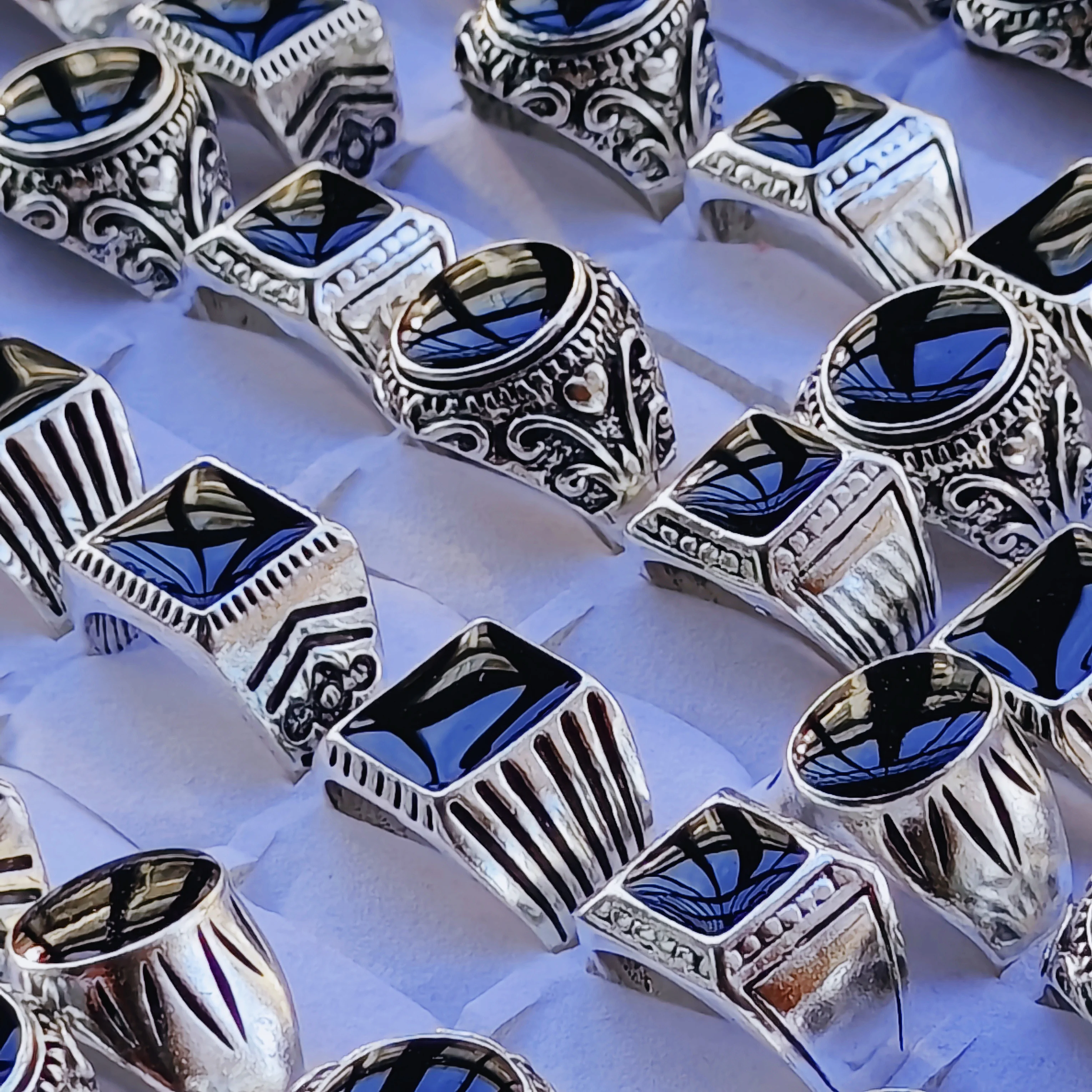 Metal Color: Rhodium Plated, Ships From: CHINA, Ring Size: 2 - 10/30/50Pcs/Lot Classics Fashion Punk Animal Skull Skeleton Rings For Men Women Mixed Style Jewelry Party Gifts Wholesale