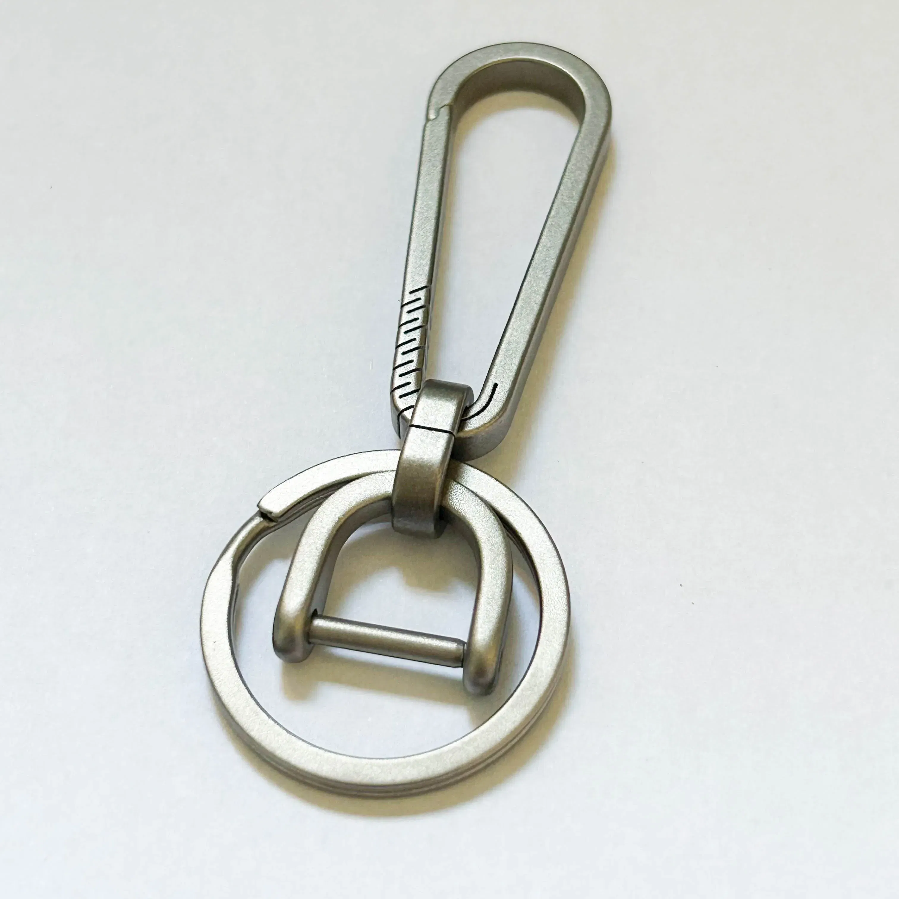 Color: GRAY - High-End Titanium Keychain Men Car Key Chain Key Ring Ultra Lightweight EDC Carabiner Key Holder Outdoor Hiking Buckle Tool Gift