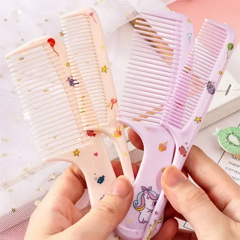Color: green - 2pcs/set Children Comb Cute Cartoon Anti-static Hair Dressing Curly Portable Travel for Kids Girls Students Comb Hair Care Comb