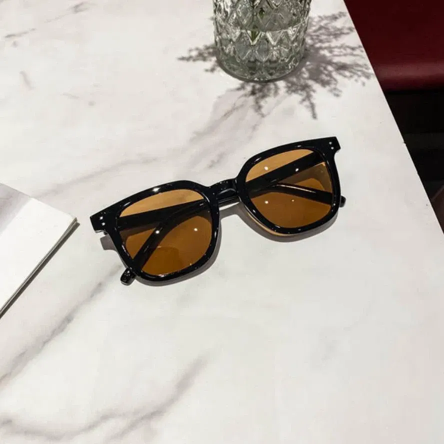 Lenses Color: WHITE, Ships From: CN, Frame Color: MULTI - High-Quality Square Men Women Sunglasses Fashion New Meter Nail Hip Hop Sun Glasses Retro Sunglasses for female male