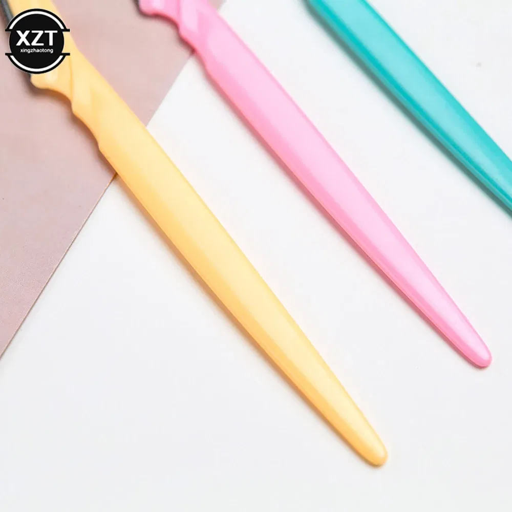 Color: Blue - 1Pcs Eyebrow Trimmer Eyebrow Razor Shaver Blade Eye Brow Shaper Face Razor Facial Hair Remover For Women Makeup Tools