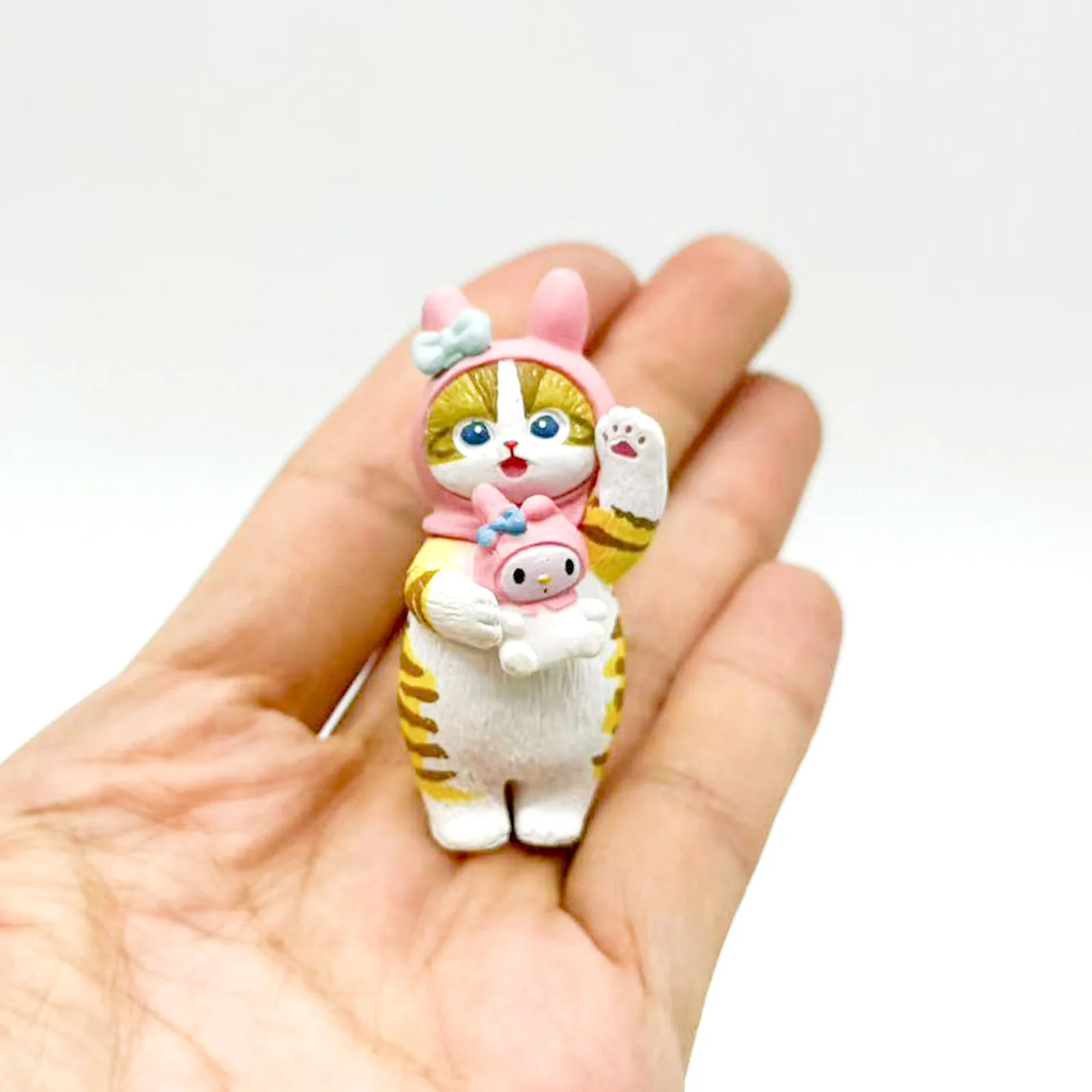 Color: Yellow - Mofusand Cats Wearing Sanrio Characters Clothes Holding Dolls Cute Figure Blind Box My Melody Kuromi Cinnomoroll Hello Kitty