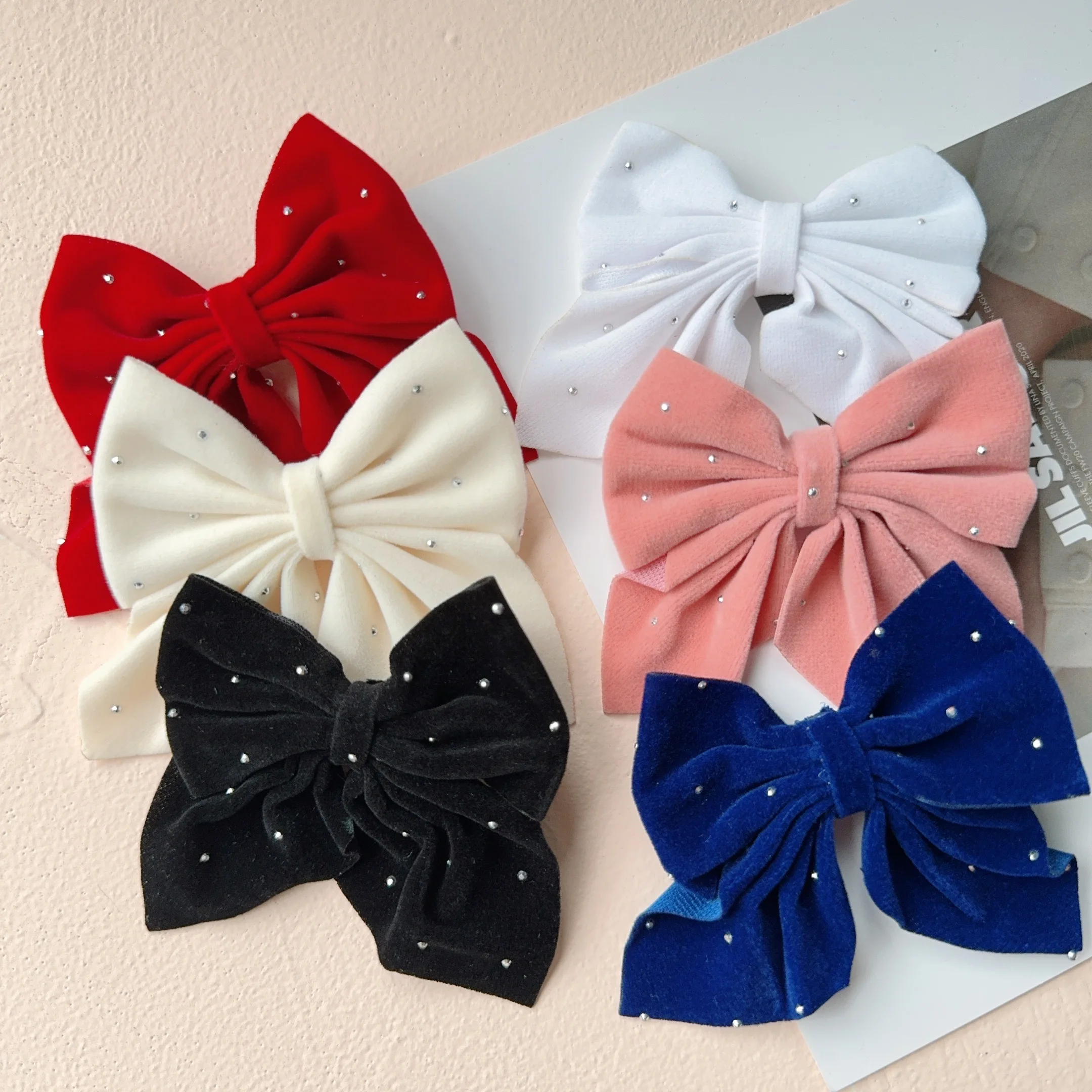Color: WHITE - 2Pcs Starry Dots Red Velvet Bow Hair Pins Hair Clips Kids Girls Fashion Christmas Barrettes Ponytail Holder Headwear Accessories