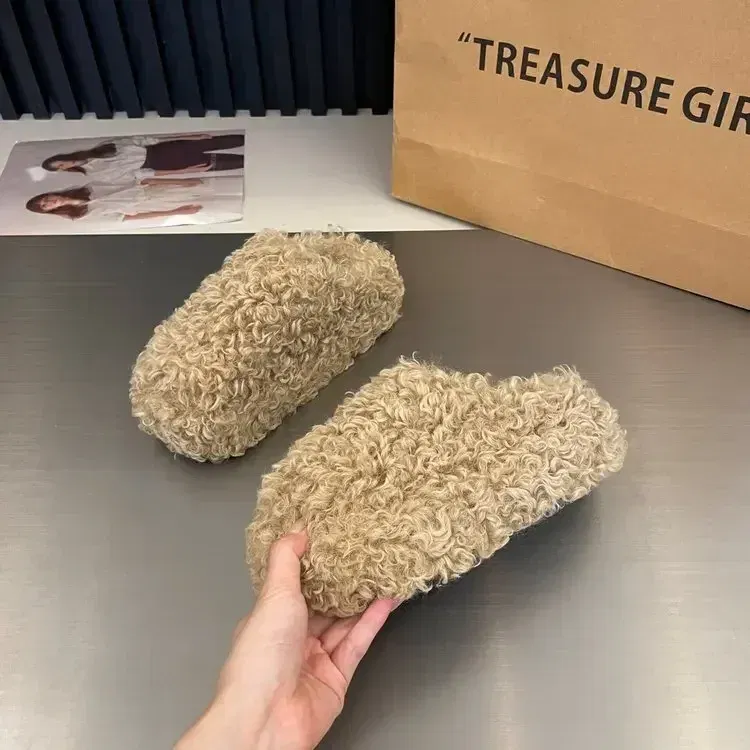 Color: black, Shoe Size: 40 - Thick Heel Luxury Lambwool Mules  Winter Shoes Woman Flip Flops Flat Cover Toe Slides Ins Warm Curly Lamb Fur Slippers Women