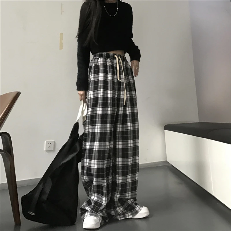 Color: black, Size: M - Oversize Women Sweatpants Fashion Black Plaid Casual Pants Baggy Elastic Waist Pockets Student Unisex Hip Hop Loose Trousers