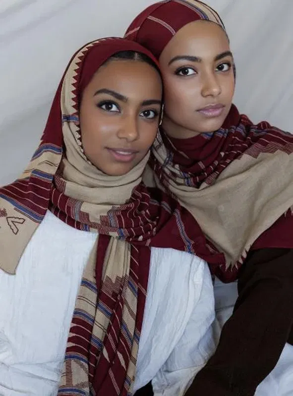 Color: Navy Blue - 1Pcs Ramadan Hijab Leopard Print Women Bohemian Watercolor Soft Muslim Hijabs Floral Breathable Shawl Wrap Scarf Headscarf Warm