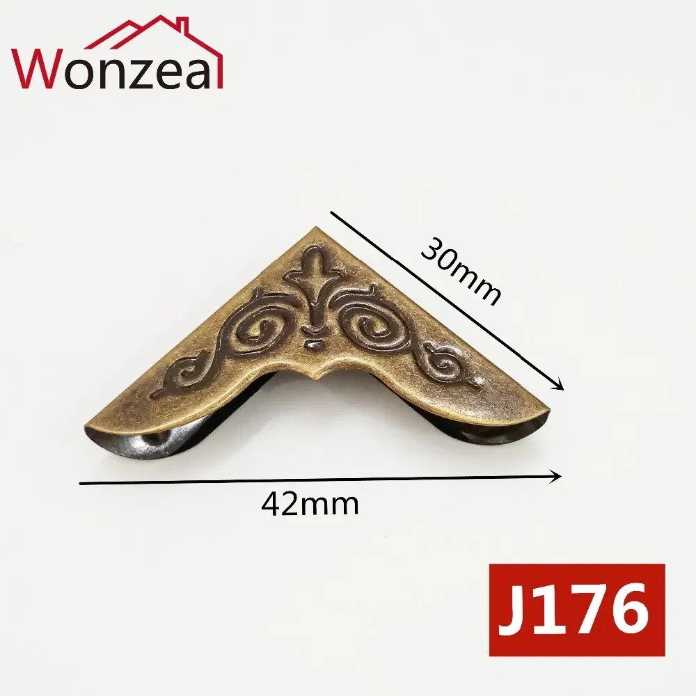 40pcs 30mm Antique Brass Book Corner Bronze Scrapbooking Albums Menus Folders Protectors Decorative Metal Crafting Box Corner