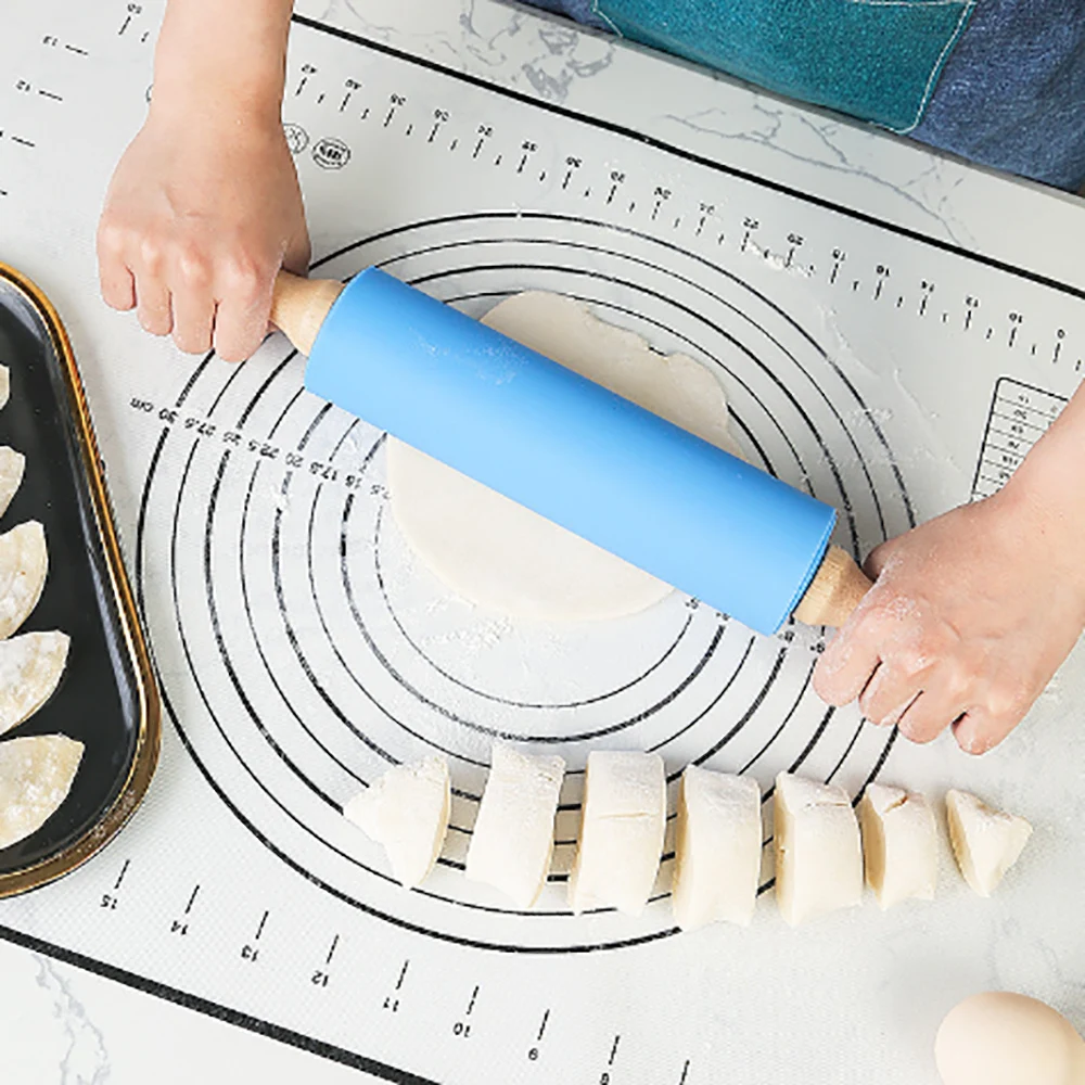 Color: Dark Khaki - 1pcs Non-Stick Wooden Handle Pin Pastry Dough Flour Roller Silicone Rolling Kitchen Baking Cooking Tools Christmas Rolling Pin