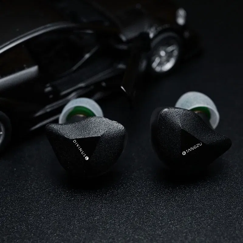 Color: Red - TANGZU x DIVINUS FUDU VERSE1 ZEN Series 10mm Dynamic Driver + 2Balanced Armature Hybrid In-ear Earphone 4.4MM 3D PrintedShell