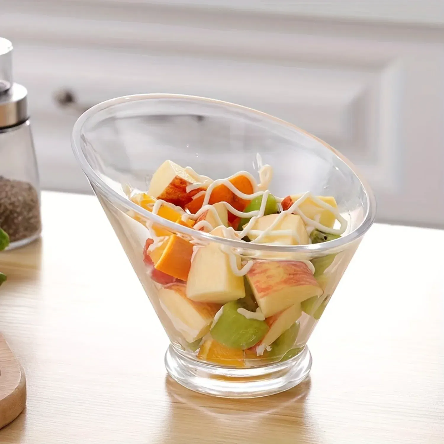 Design" Versatile Salad & Dessert Bowl - Rust-Resistant, Easy-Clean Plastic, Perfect For Fruits, Vegetables & Breakfast - Essent