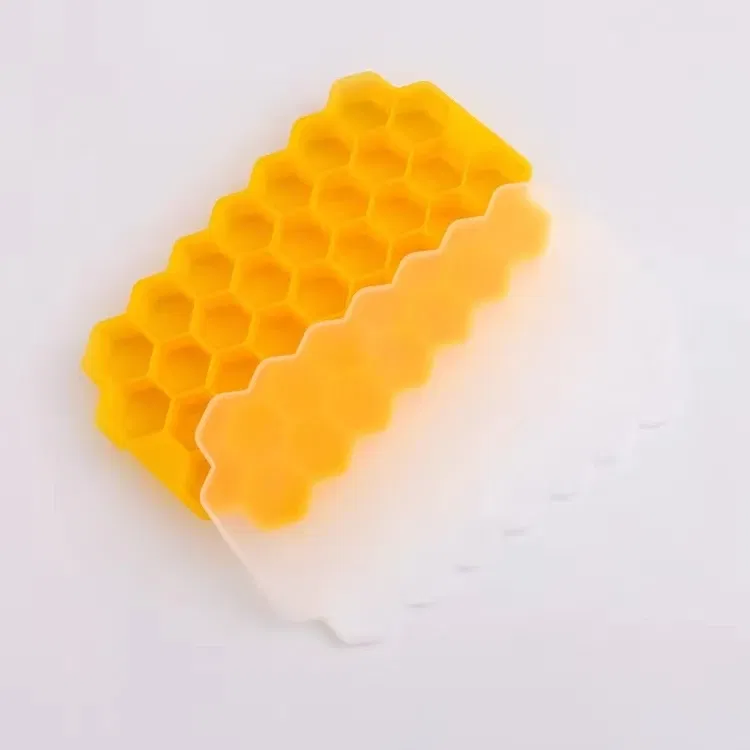 Color: Yellow, Size: S - 4/2/1PCS Silicone Ice Cube Mold 148 Cube Large-capacity Ice Trays Food Grade Ice Maker BPA Free Reusable Ice Maker with Lids