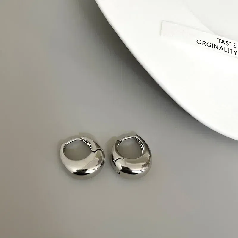 Metal Color: Gold-color - Stainless Steel Smooth Metal Chunky Hoop Earrings For Women Girls Fashion Round Circle Hoops Statement Earrings Punk Jewelry