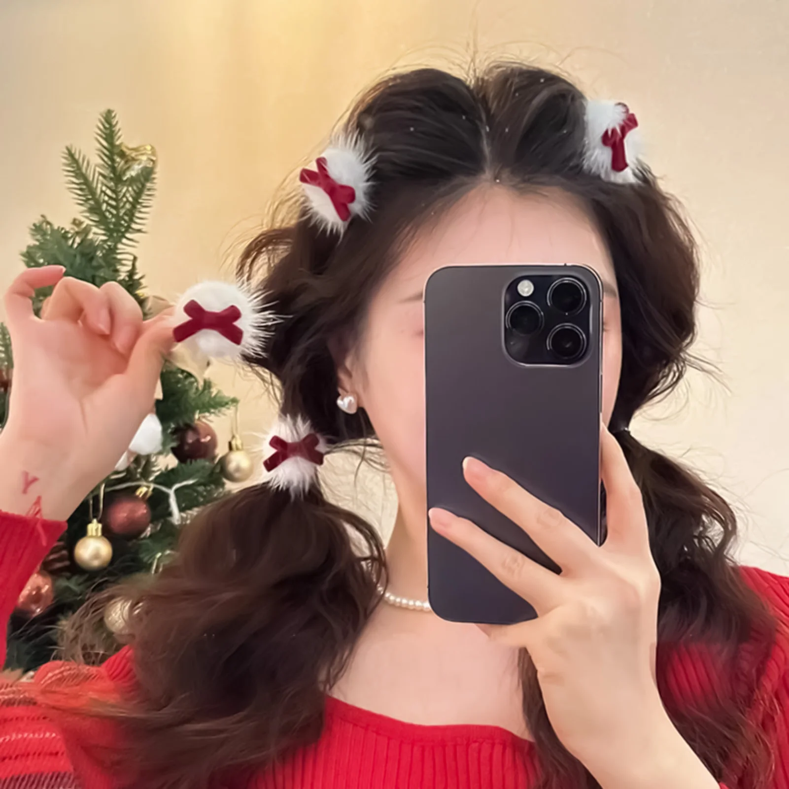 Red Velvet Bowknot Hair Clips - 2Pcs White Plush Barrettes for Women, Christmas New Year Hairpins, Hair Styling Accessories
