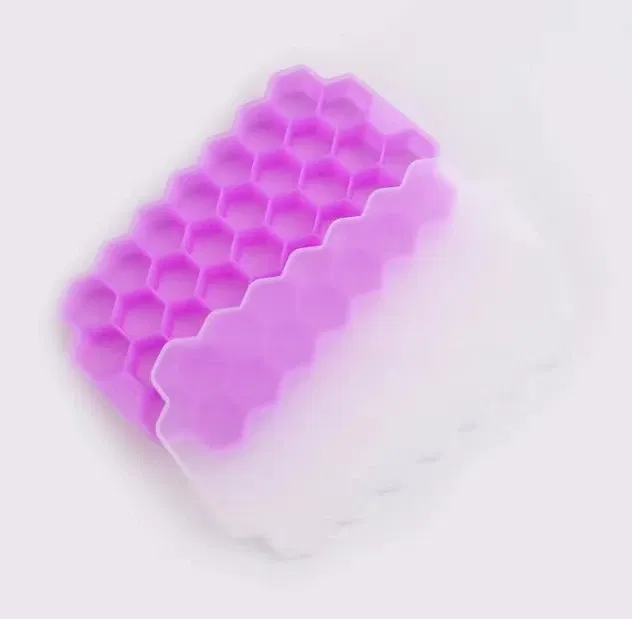 Color: Blue, Size: XL - 4/2/1PCS Silicone Ice Cube Mold 148 Cube Large-capacity Ice Trays Food Grade Ice Maker BPA Free Reusable Ice Maker with Lids