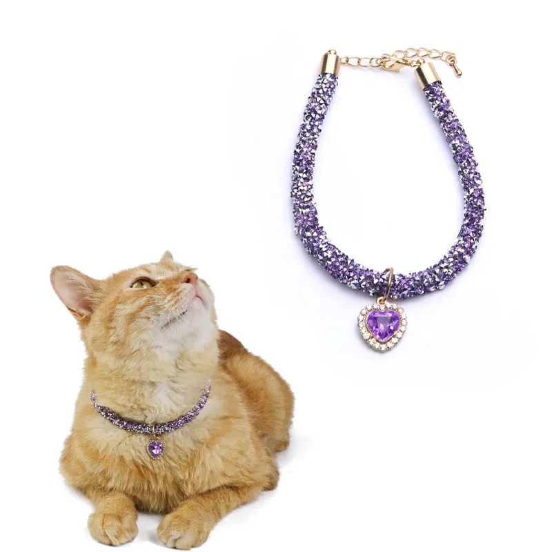 Color: WHITE, Size: M - Luxury Cat Collar with Heart Crystal Pendant Puppy Chihuahua Necklace Reflective Rhinestone Kitten Neck Strap Pets Accessories